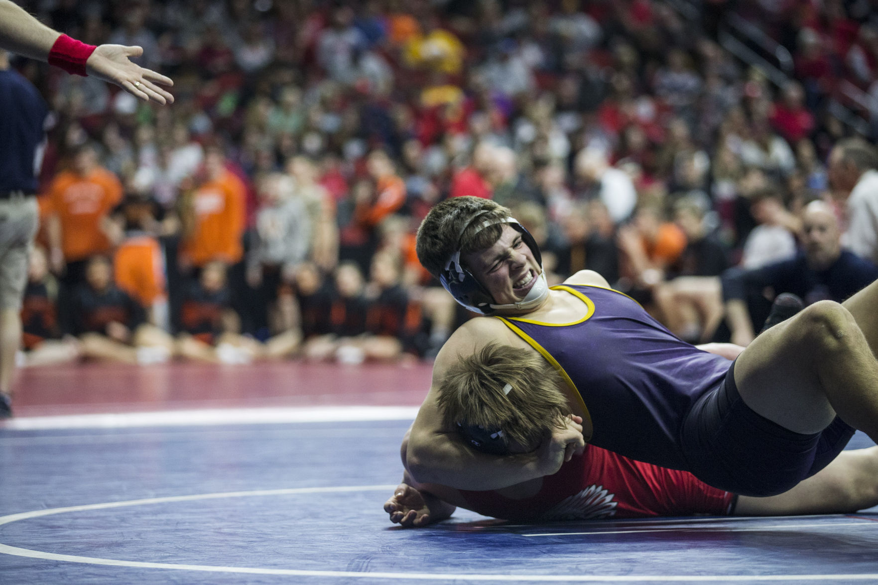 021418DMR-dual-wrestling-14